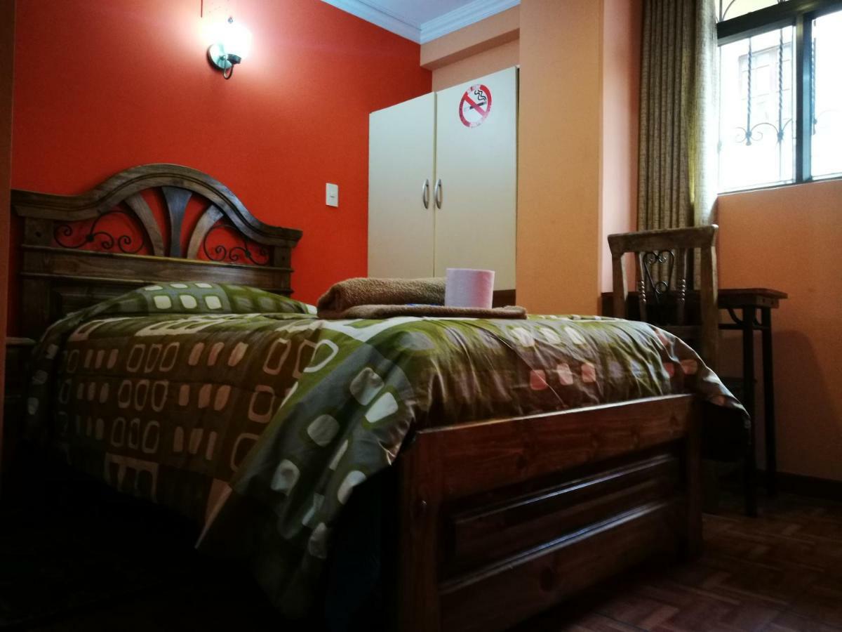 Bolivian Heights Hostel La Paz Exteriör bild